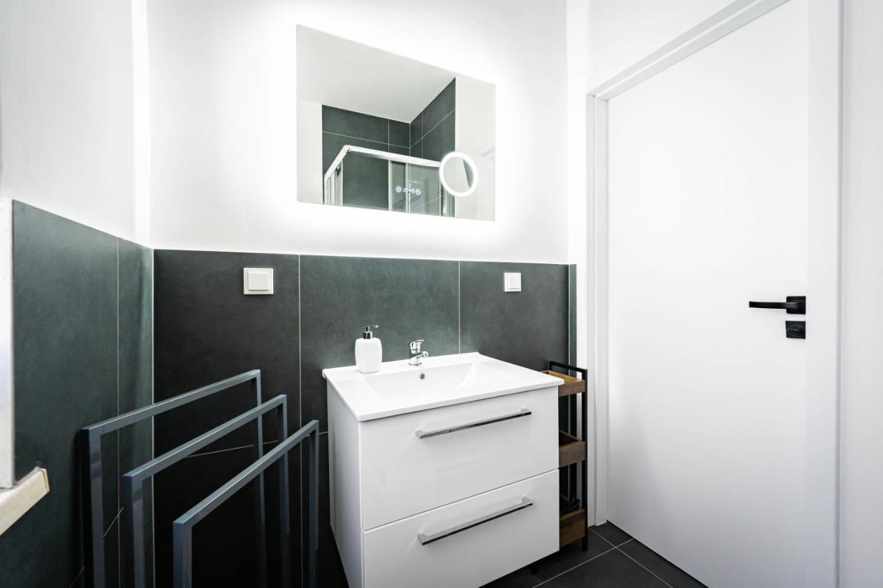 Apartmento Blue Magdeburg - Zentral - Wifi - Netflix Exterior photo